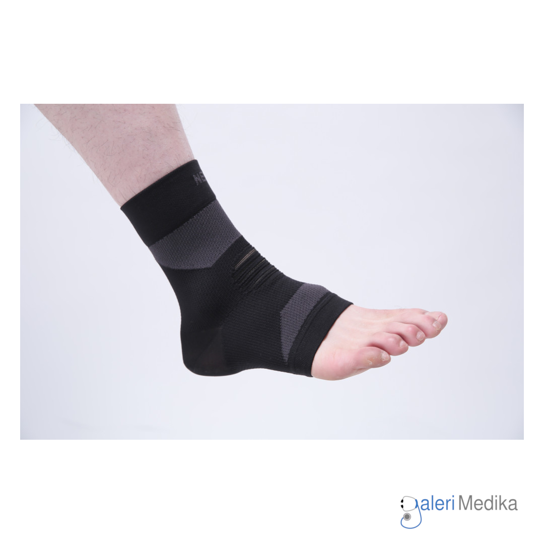 Neomed JC-301 Neo Ankle Compression Sleeve