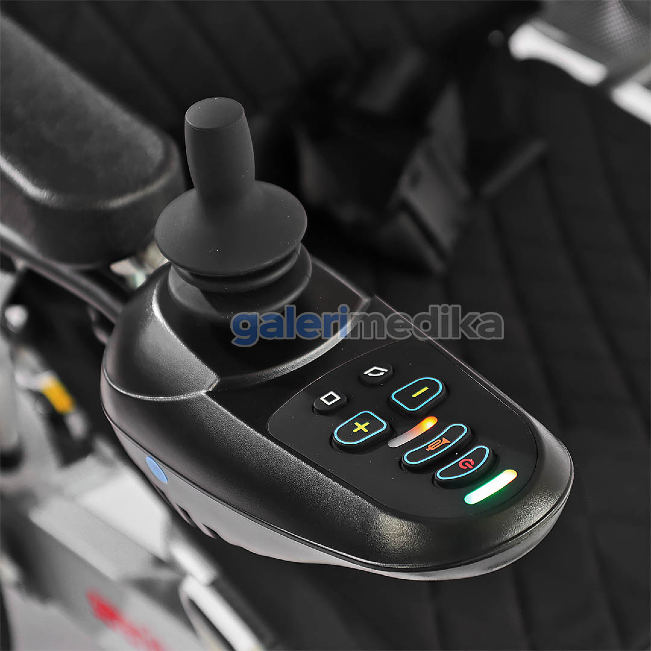 Kursi Roda Elektrik Reclining Serenity Puma II + Handle & Remote ...