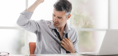 Penyebab dan Cara Menghilangkan Bau Badan 