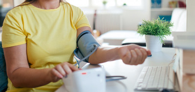 8 Rekomendasi Tensimeter Digital Termurah Sampai Termahal