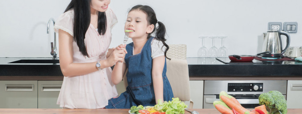 Nutrisi yang Diperlukan untuk Tumbuh Kembang Anak yang Optimal