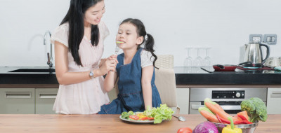 Nutrisi yang Diperlukan untuk Tumbuh Kembang Anak yang Optimal