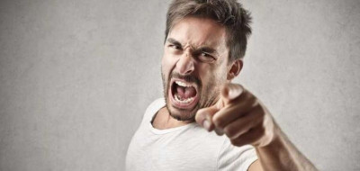 Kenali Bahaya Emosional dan Cara Menyelesaikannya