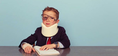 Cervical Collar, Alat Penyangga Untuk Cedera Leher