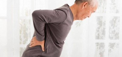 Alat Bantu Jalan Bagi Penderita Osteoporosis