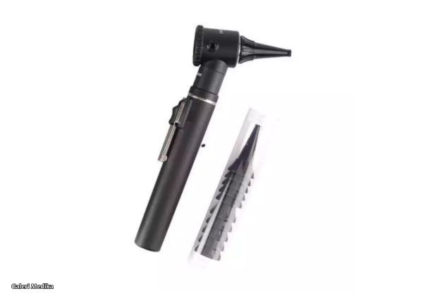 kegunaan otoscope