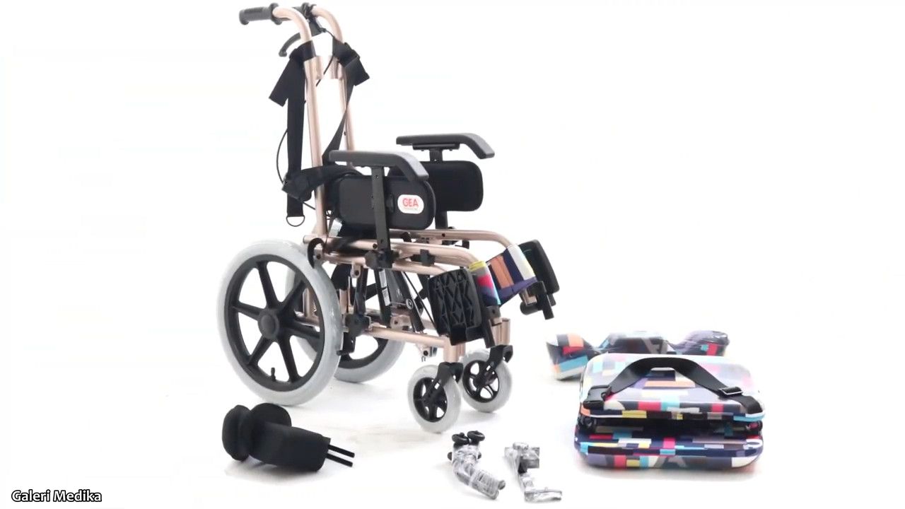 Cara Menggunakan Kursi Roda Cerebral Palsy